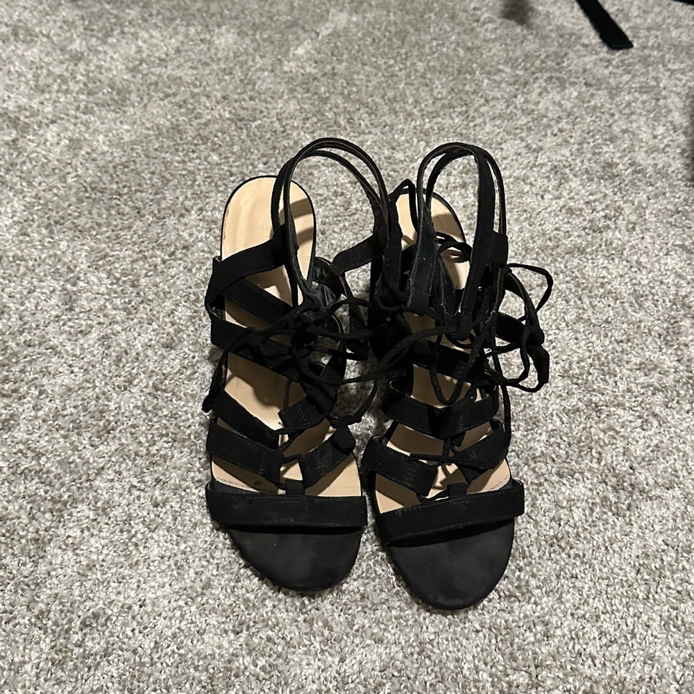 black heel - 9